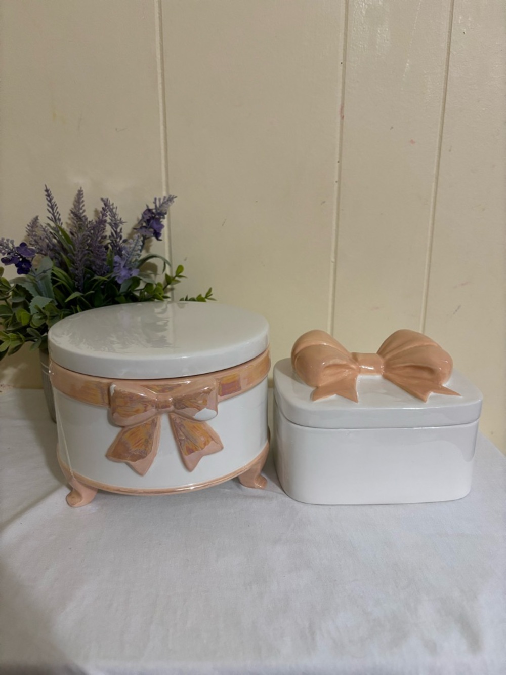 White Ceramic Bow Trinket Boxes with Peach Accents